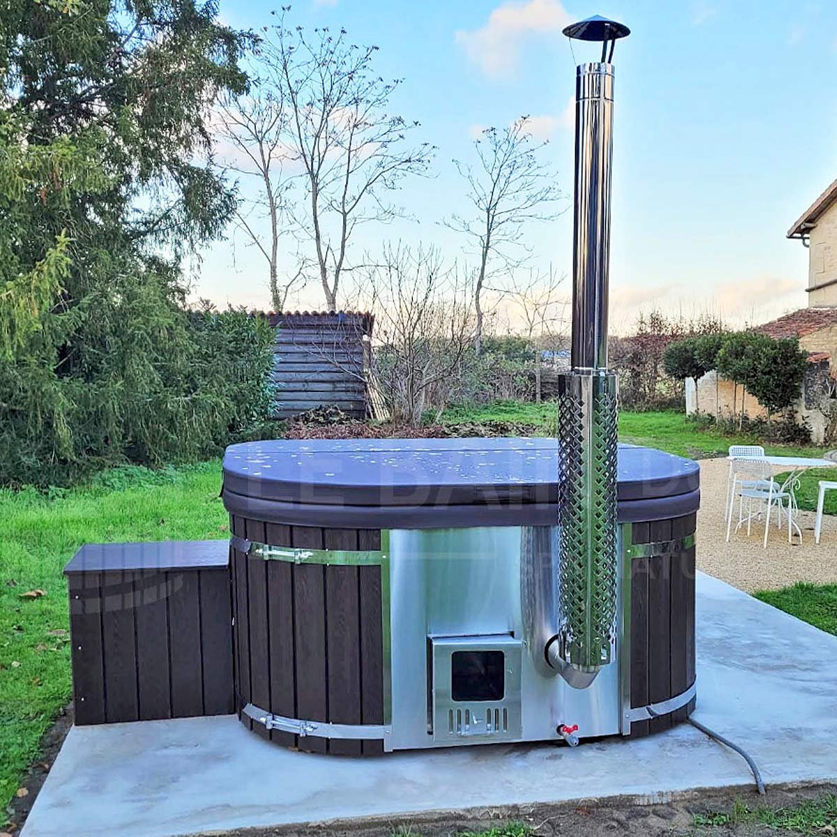Bain nordique installé en terrasse