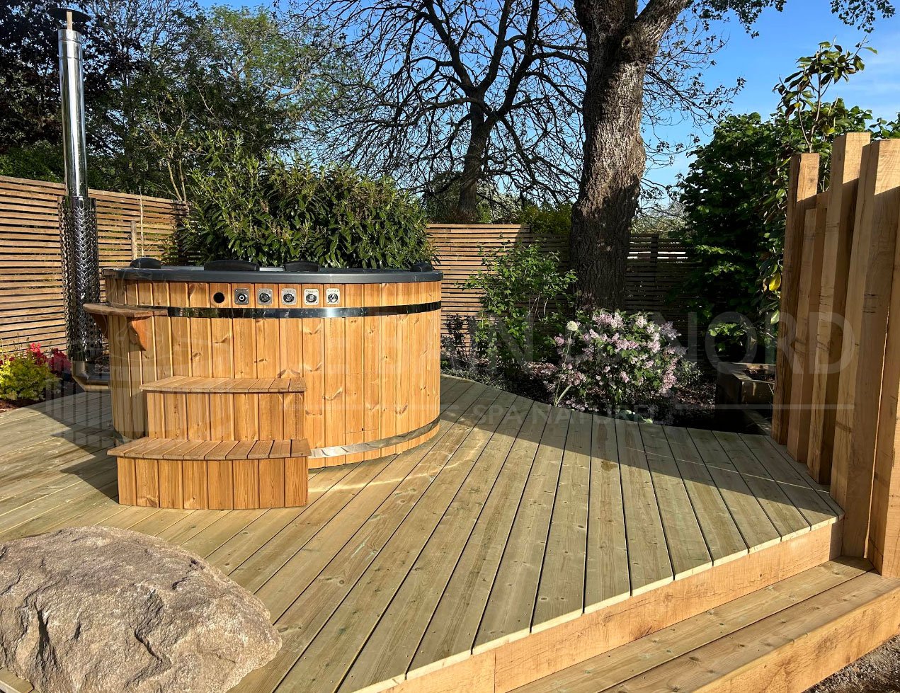 Réalisation bain nordique sur terrasse bois