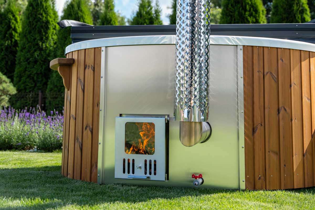 Bain nordique, spa canadien, hot tub… quelle différence ?